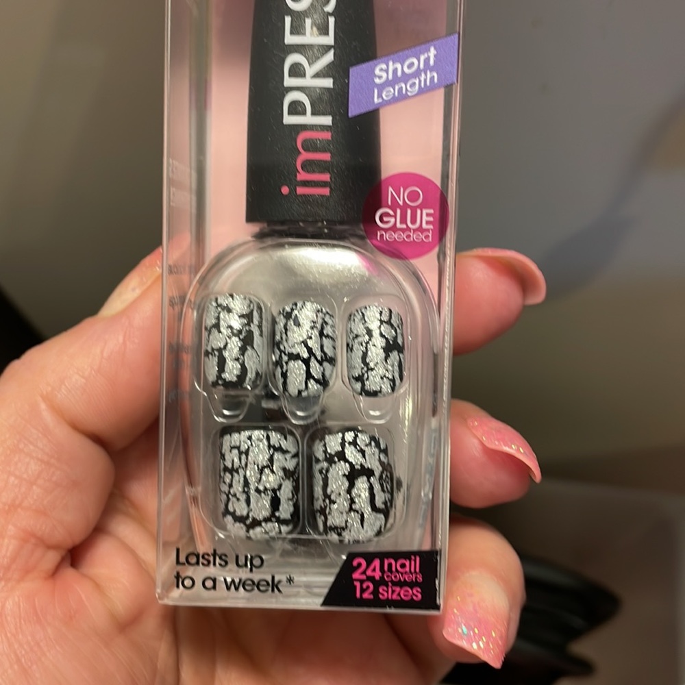 imPRESS Nails - Picture 2 of 7
